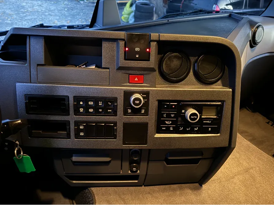 Renault T-Series 2017 Вінниця - зображення 11