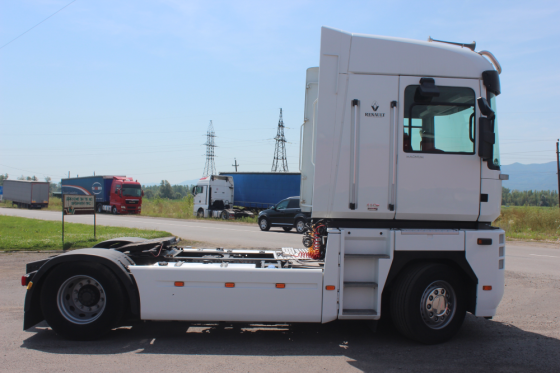 Renault Magnum 2010 Хуст