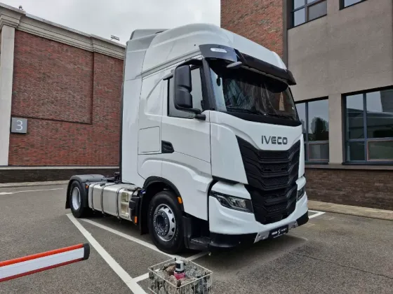 Iveco S-Way 2024 Київ