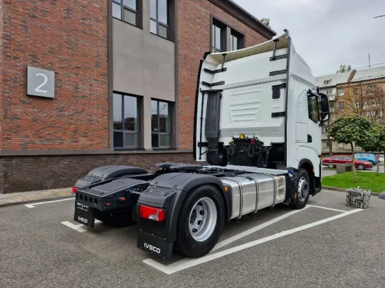 Iveco S-Way 2024 Київ