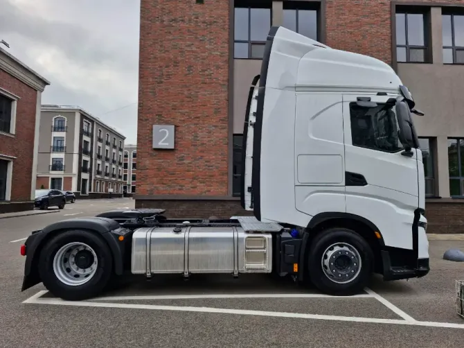 Iveco S-Way 2024 Київ - зображення 3