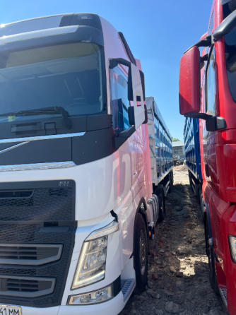 Volvo F-Series 2015 Біла Церква