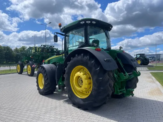 John Deere 8320R 2016 Глеваха