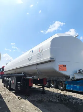 Schmitz Cargobull SCS 24/L 2000 Рівне