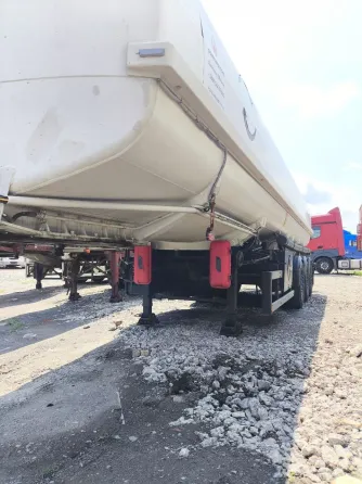 Schmitz Cargobull SCS 24/L 2000 Рівне