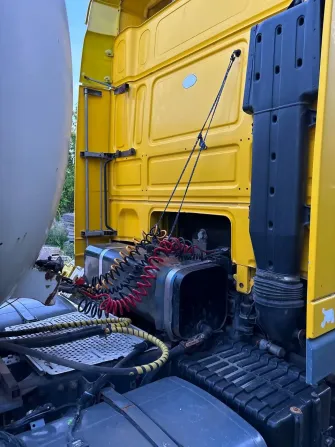 DAF XF 95 2005 Львів - зображення 2