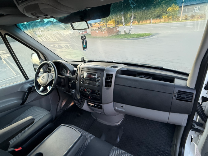 Mercedes-Benz Sprinter 2009 Долина - зображення 9