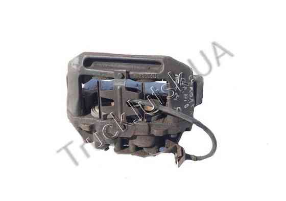 Супорт передній правий Mercedes, Мерседес Vario 6694206101, 6704207301 Луцьк