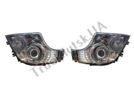 Фара ксенон права ліва Mercedes Actros MP4 Euro5 Мерседес Актрос МП4 Луцьк
