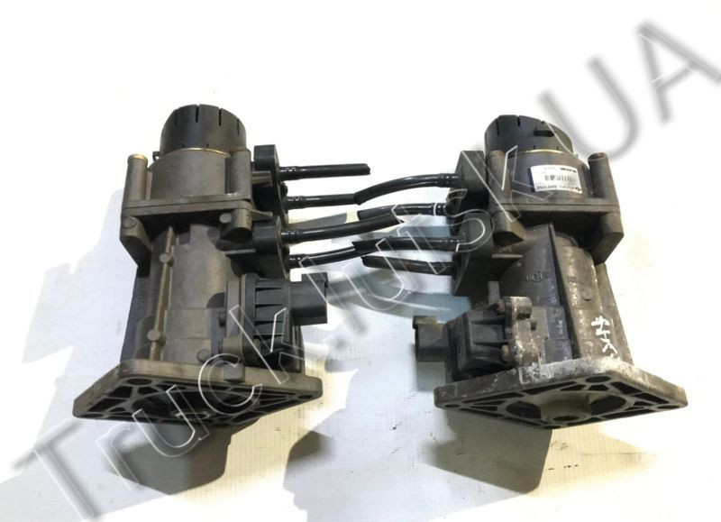 Кран тормозний Сканія K000087, 1867518, 1442938, 1942899, K044696, 1942899 Луцьк - зображення 1