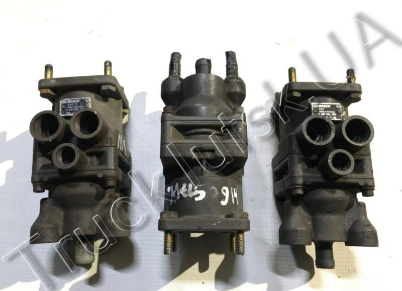 Кран тормозний Mercedes 0481064206, 00243117105, 0481064205, 0024317005 Луцьк - зображення 1