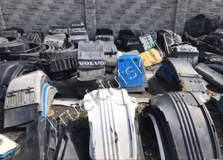 Крило, Бризговик, Болотник, Volvo, Scania, Iveco, Mercedes, Вольво, Сканія Луцьк - зображення 1