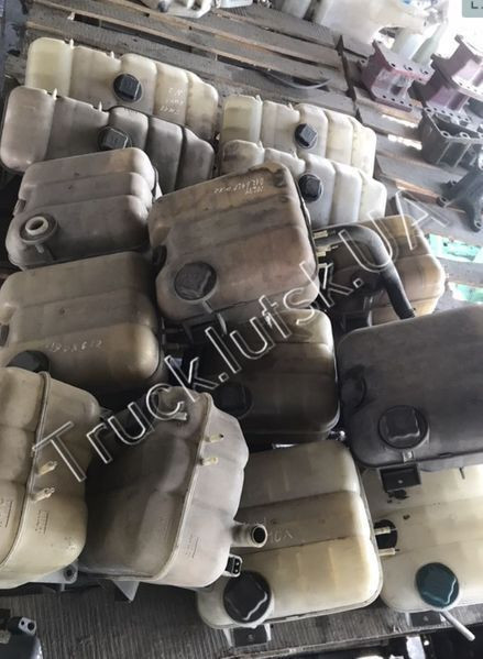 Бачок омивача, розширювальний бак, ГУРа Volvo, Scania, Iveco, Mercedes Луцьк - зображення 1