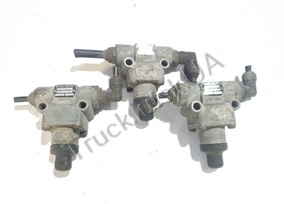 Кран регулятор тиску Renault Рено Magmun Магнум Premium 1111503000 Луцьк - зображення 1