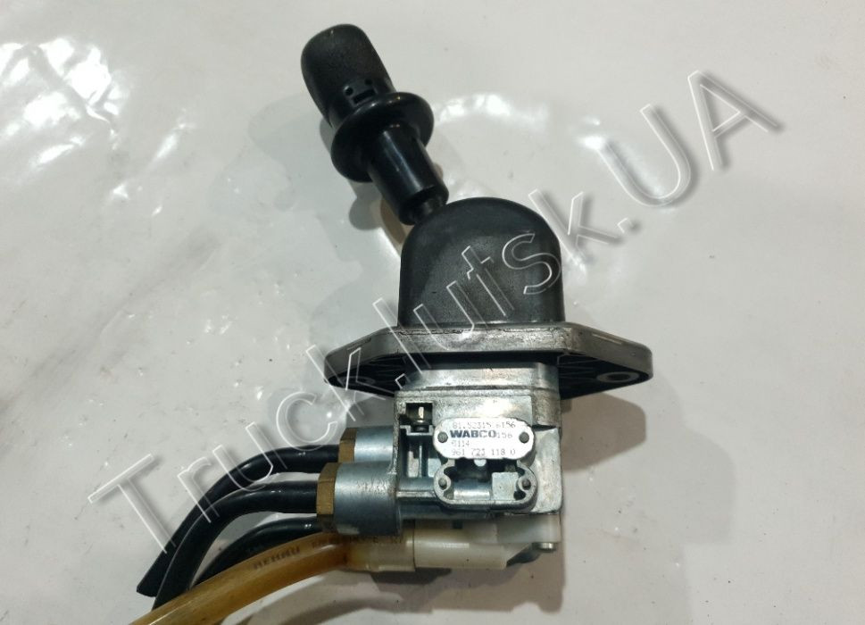 Кран ручного тормоза 81523156156 9617231180 MAN МАН TGA ТГА TGS TGX Луцьк - зображення 1