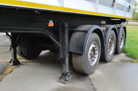 Benalu Bencere 2005 Зміїв