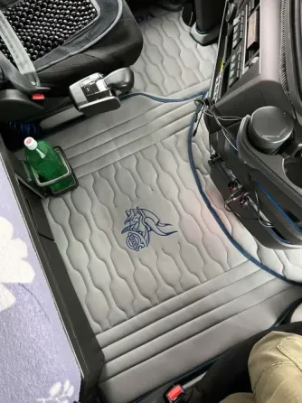 Коври для автомобіля Volvo Вінниця