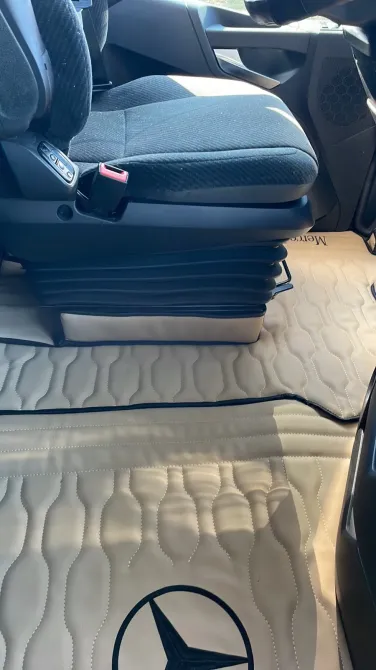 Коври для автомобіля Mercedes Actros Вінниця - зображення 3