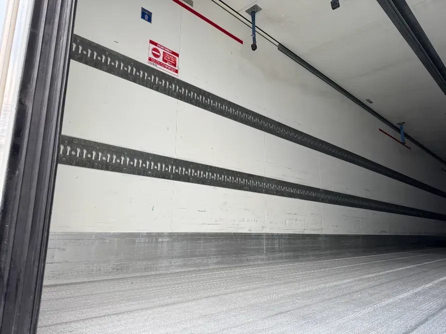 Schmitz Cargobull SCB S3B 2015 Вінниця - зображення 18