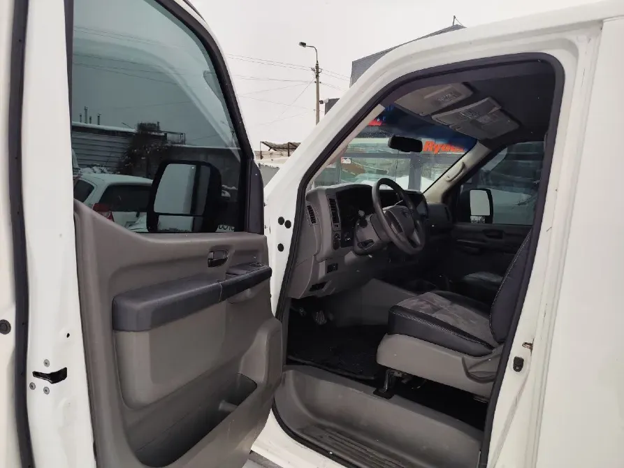 Nissan NV 2017 Київ - зображення 4