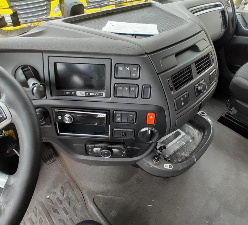 DAF XF 2018 Луцьк - зображення 6