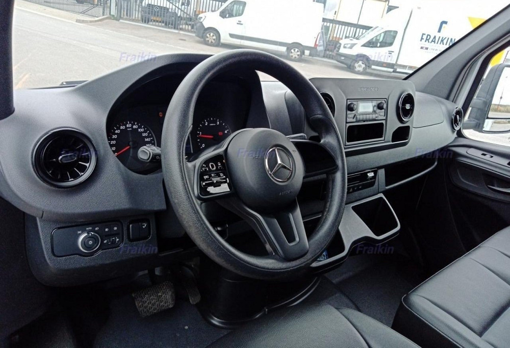 Mercedes-Benz Sprinter 2023 Рівне - зображення 5