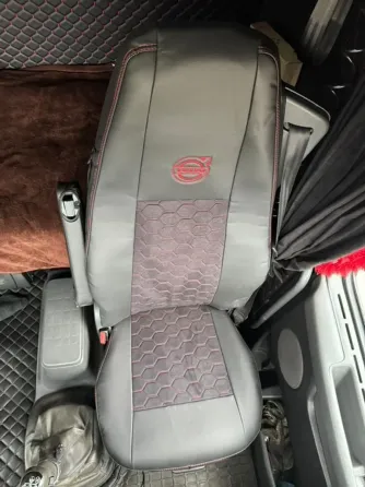 Volvo чохли на сидіння Вінниця