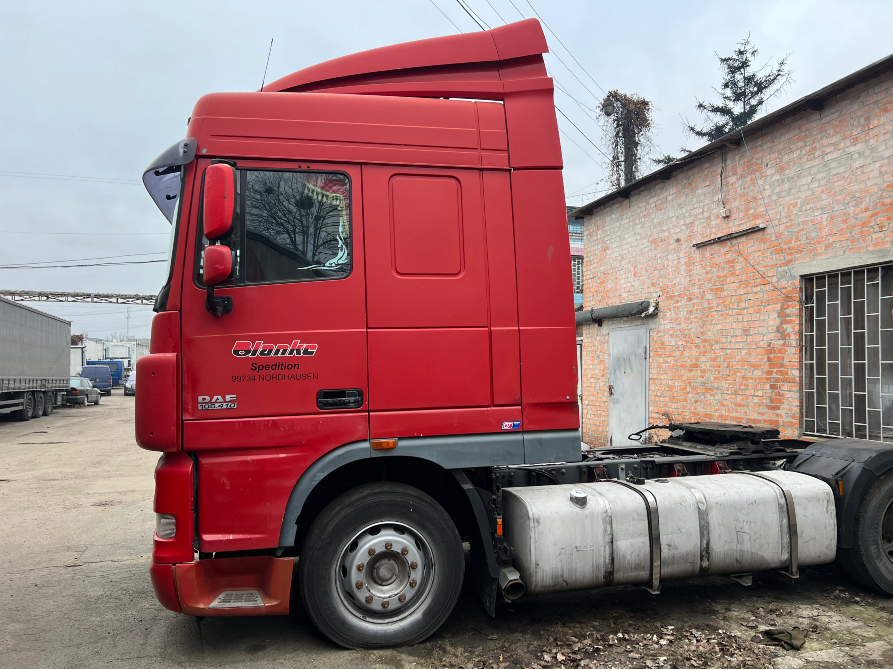 DAF XF 105 2011 Київ - зображення 2