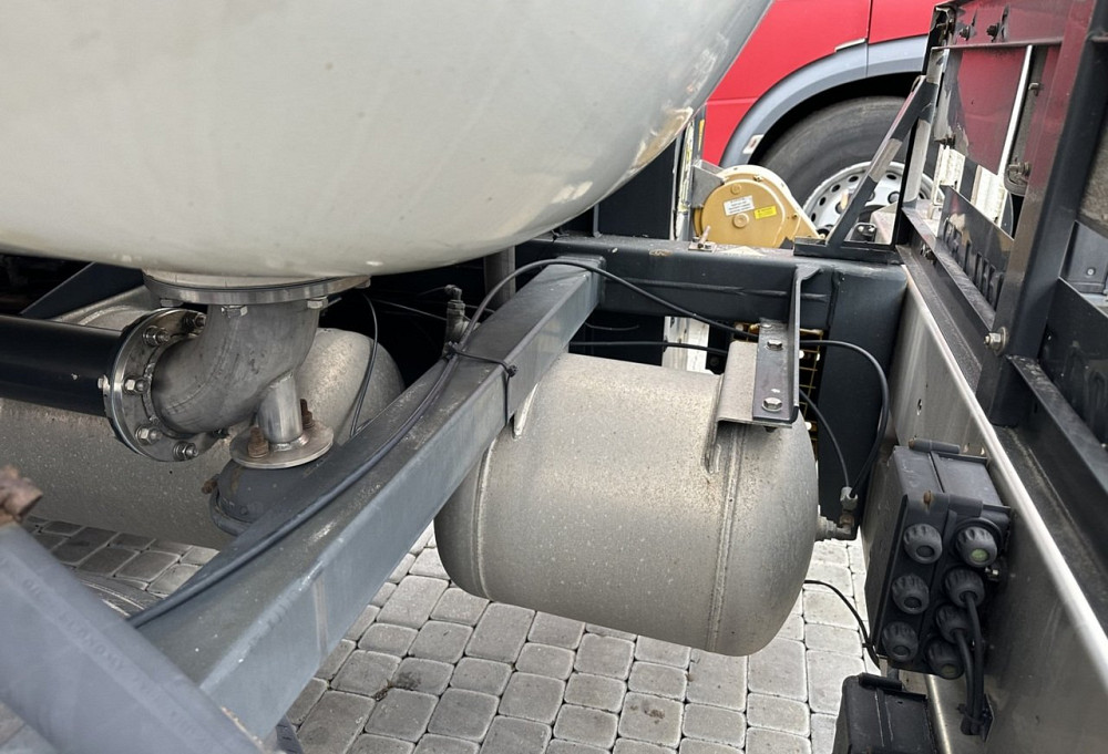 Schwarzmuller TS 2003 Заліщики - зображення 16