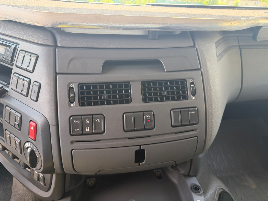 DAF XF 106 2016 Славута - зображення 11