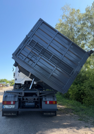 Mercedes-Benz Axor 2012 Хмільник